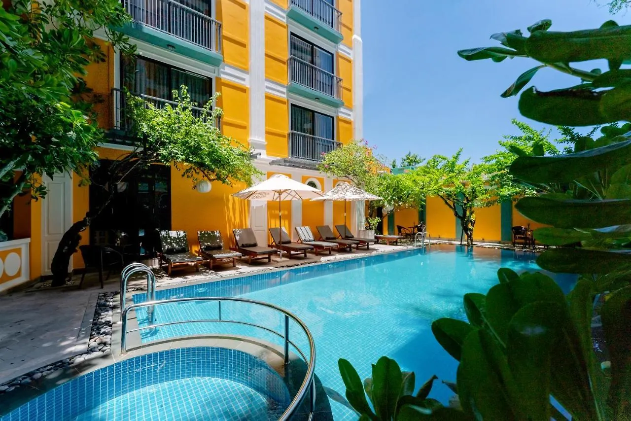 Son Hoi An Boutique Hotel & Spa 5*,